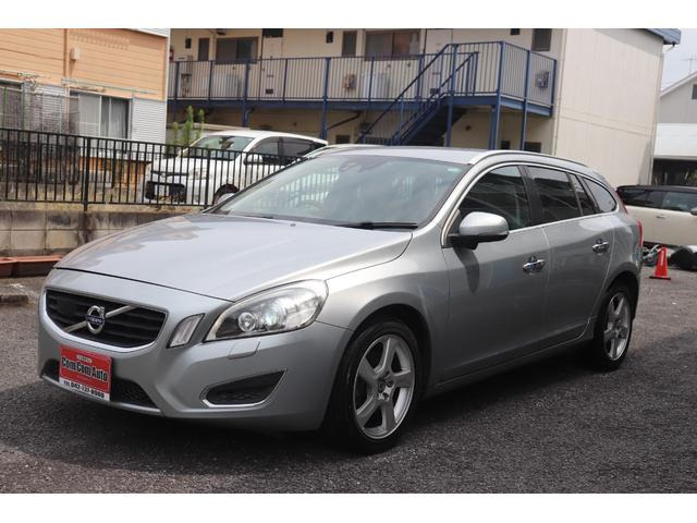 ボルボ V60 