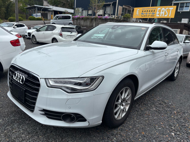 アウディ A6アバント 