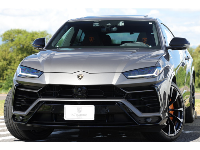 ランボルギーニ ウルス 