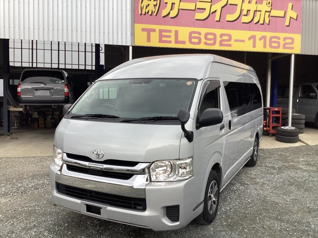 トヨタ レジアスエース 