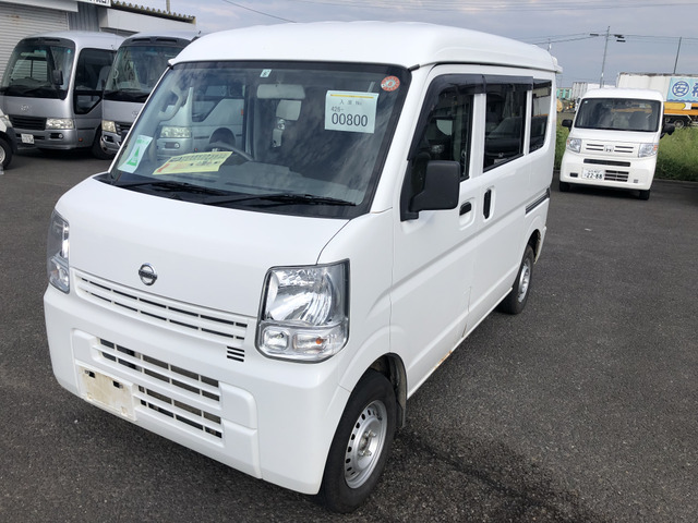 日産 NV100クリッパー 