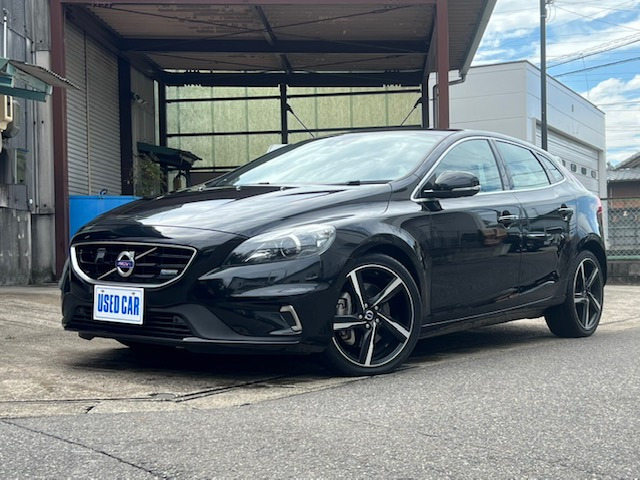 ボルボ V40 