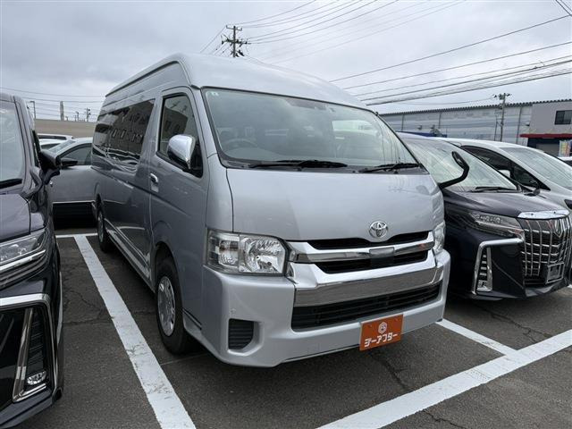 トヨタ ハイエース 