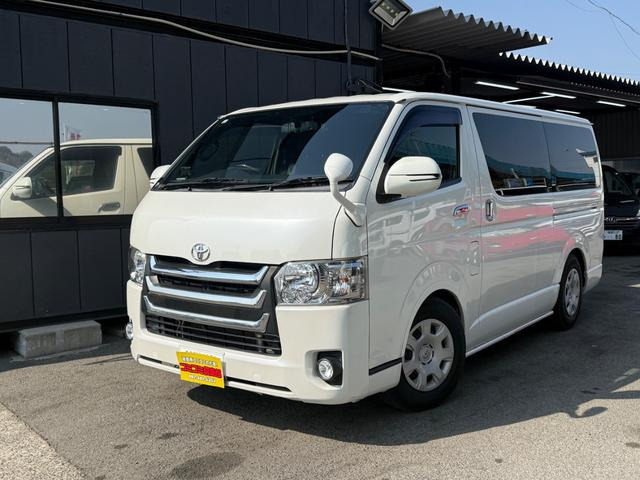 トヨタ ハイエースバン 