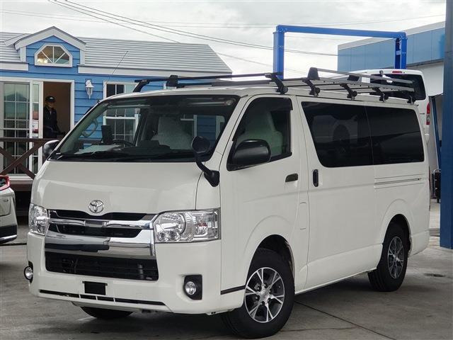 トヨタ ハイエースバン 