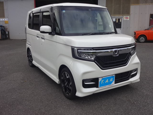 ホンダ N-BOXカスタム 