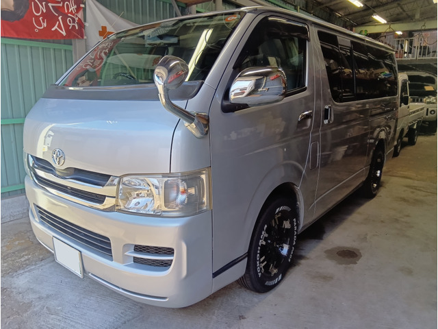 トヨタ ハイエースバン 