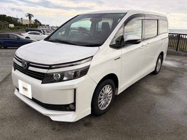 トヨタ ヴォクシー 