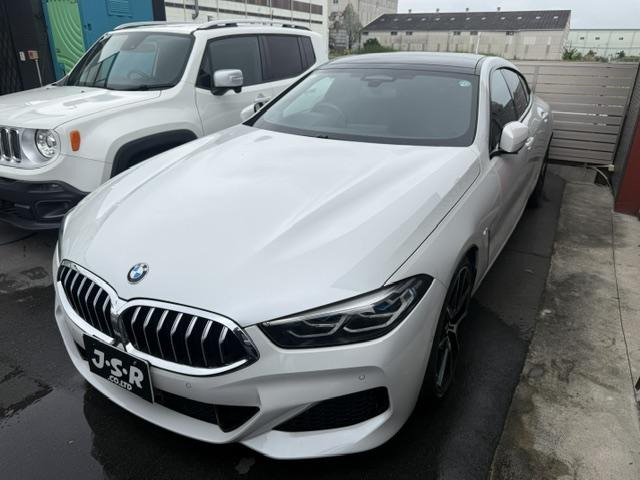 BMW 8シリーズ 