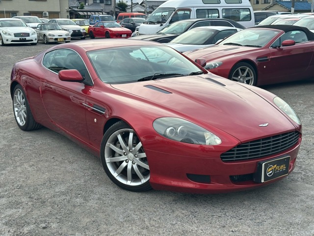 アストンマーティン DB9 