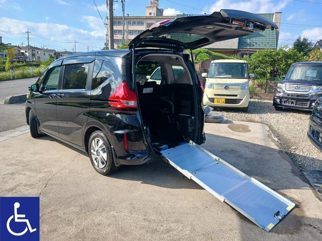 ホンダ フリード+ 
