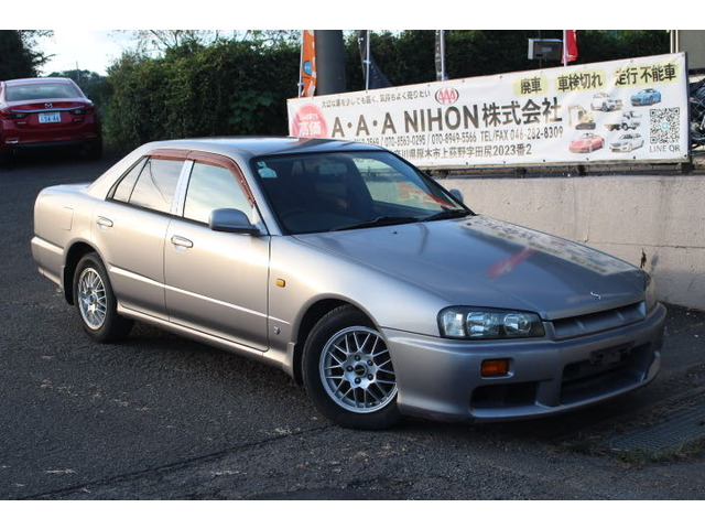 日産 スカイライン 