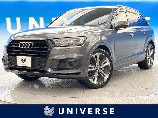 アウディ Q7 