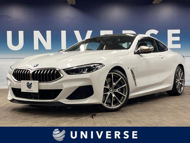 BMW 8シリーズ 