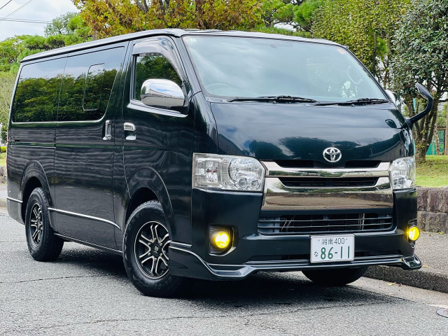 トヨタ ハイエースバン 