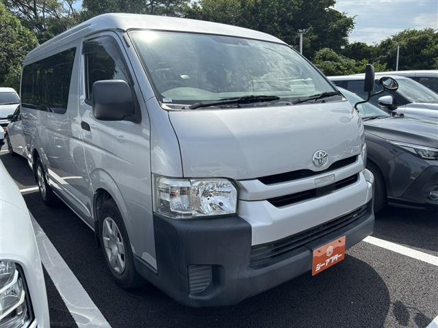 トヨタ ハイエース 