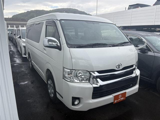 トヨタ ハイエース 