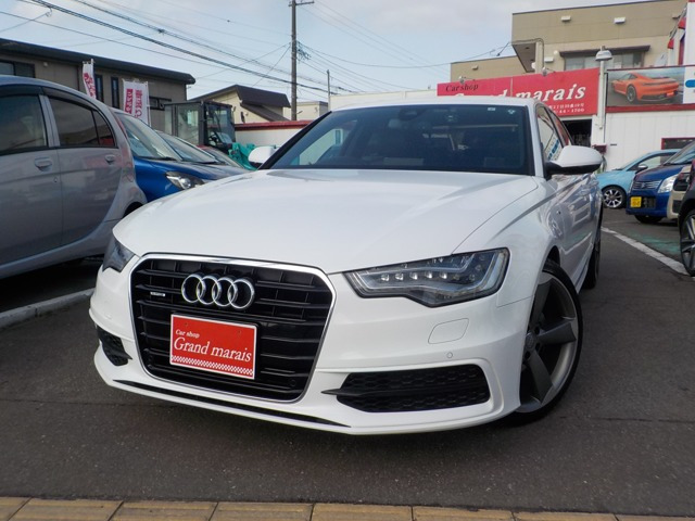 アウディ A6 