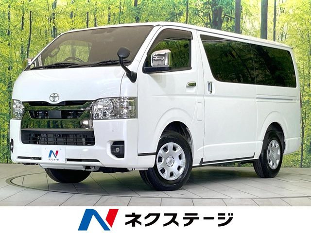 トヨタ ハイエースバン 