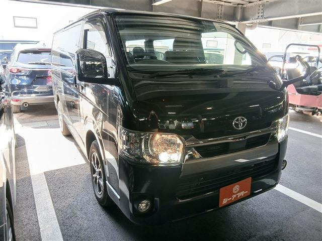 トヨタ ハイエースバン 