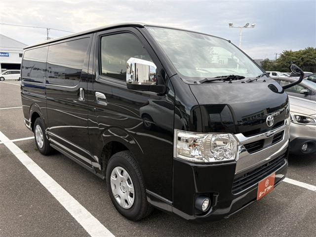 トヨタ ハイエースバン 