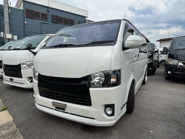 トヨタ ハイエースバン 
