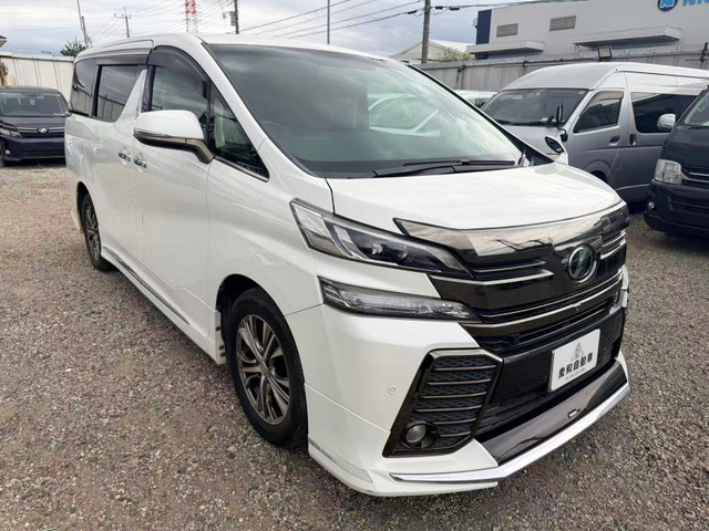 トヨタ ヴェルファイア 