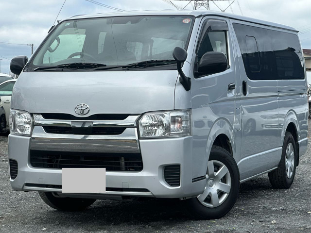トヨタ ハイエースバン 