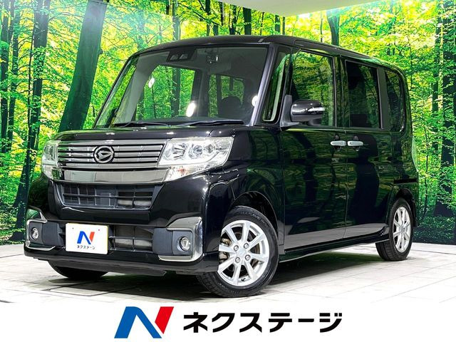 ダイハツ タントカスタム 