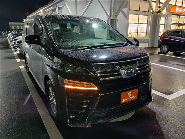 トヨタ ヴェルファイア 