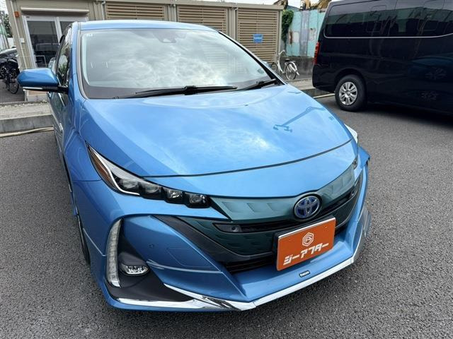 トヨタ プリウスPHV 
