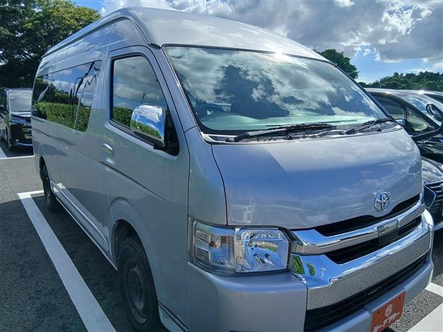 トヨタ ハイエース 