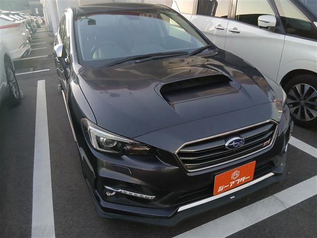 スバル レヴォーグ 