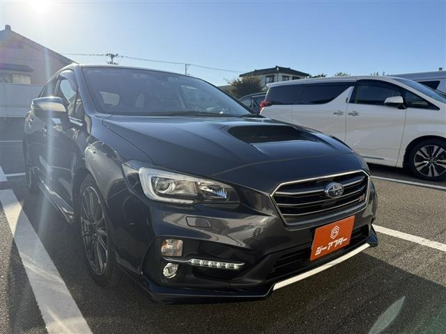 スバル レヴォーグ 