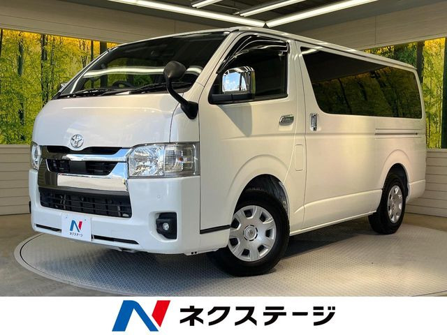 トヨタ ハイエースバン 