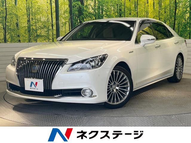 トヨタ クラウンマジェスタ 