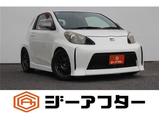 トヨタ iQ 