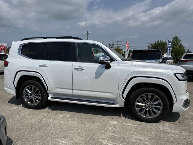 支払総額11,000,000円】中古車 トヨタ ランドクルーザー300 プレシャス