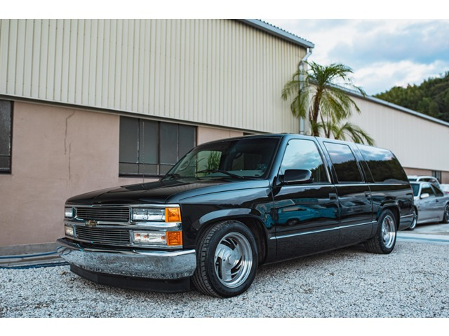 支払総額3,100,000円】中古車 シボレー サバーバン 新車並行 LS-RWD